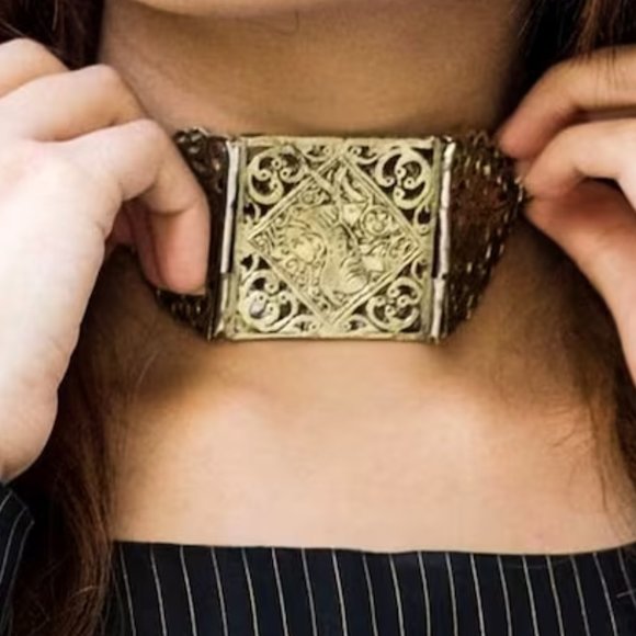 Vintage Amulet Cum Choker- Traditional Handmade Antique Jewellery, - Picture 2 of 4